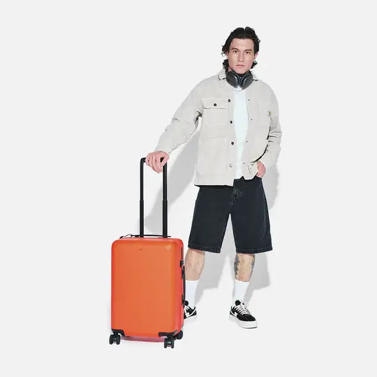 Studio Carry-On (Sesame)